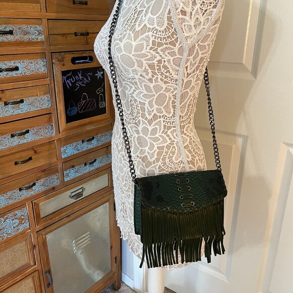 Animal Print Embossed W/ Fringe /Tassel Crossbody Bag - Boho Style - Green - NWT - Picture 4 of 11